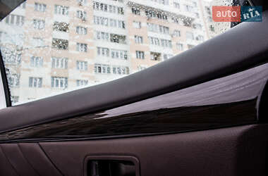 Внедорожник / Кроссовер Mitsubishi Outlander 2017 в 