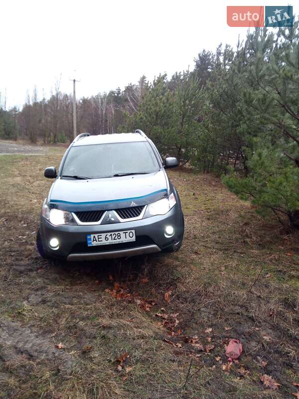 Позашляховик / Кросовер Mitsubishi Outlander 2008 в Кобеляках