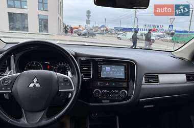 Позашляховик / Кросовер Mitsubishi Outlander 2014 в Калуші