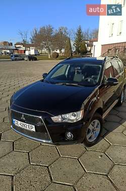 Внедорожник / Кроссовер Mitsubishi Outlander 2011 в Черновцах