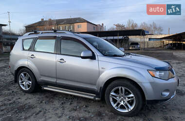 Позашляховик / Кросовер Mitsubishi Outlander 2008 в Миколаєві