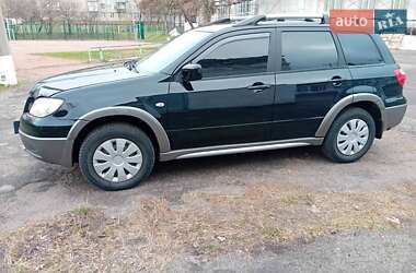 Позашляховик / Кросовер Mitsubishi Outlander 2006 в Києві