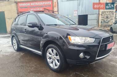 Позашляховик / Кросовер Mitsubishi Outlander 2012 в Львові