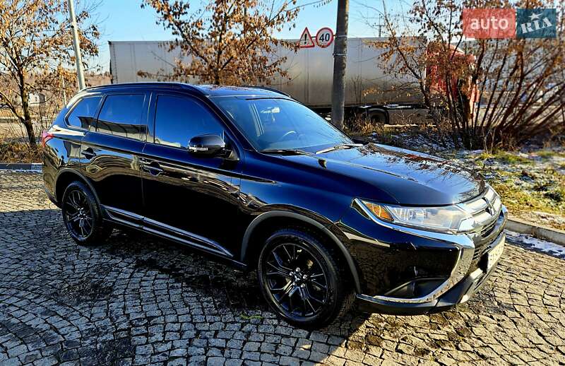 Позашляховик / Кросовер Mitsubishi Outlander 2018 в Хмельницькому фото 5 Позашляховик / Кросовер Mitsubishi Outlander 2018 в Хмельницькому