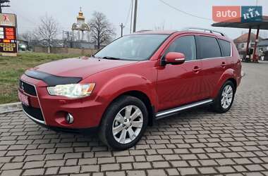 Позашляховик / Кросовер Mitsubishi Outlander 2010 в Іршаві