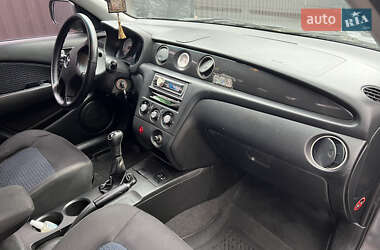 Внедорожник / Кроссовер Mitsubishi Outlander 2007 в 
