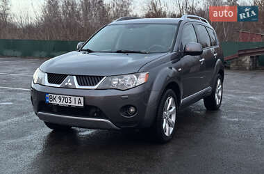 Позашляховик / Кросовер Mitsubishi Outlander 2007 в Дубні