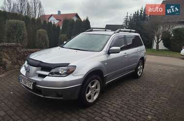 Внедорожник / Кроссовер Mitsubishi Outlander 2003 в Первомайске