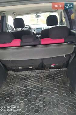Внедорожник / Кроссовер Mitsubishi Outlander 2007 в 