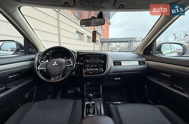 Позашляховик / Кросовер Mitsubishi Outlander 2013 в Дрогобичі