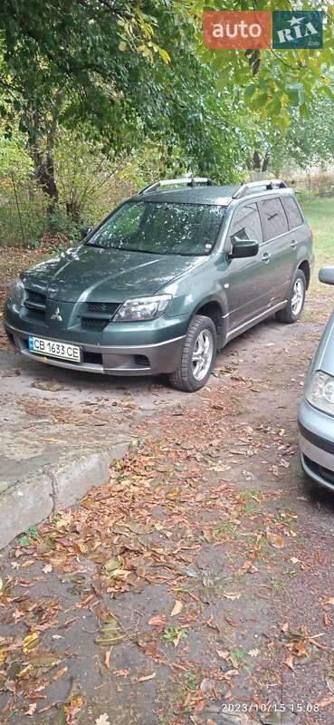 Mitsubishi Outlander 2005