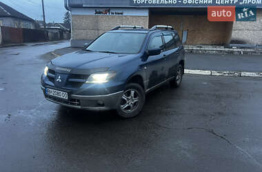 Позашляховик / Кросовер Mitsubishi Outlander 2004 в Харкові