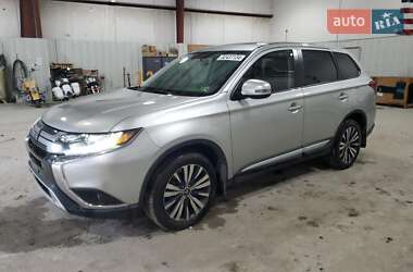 Mitsubishi Outlander 2019