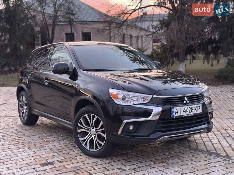 Внедорожник / Кроссовер Mitsubishi Outlander 2016 в Белой Церкви