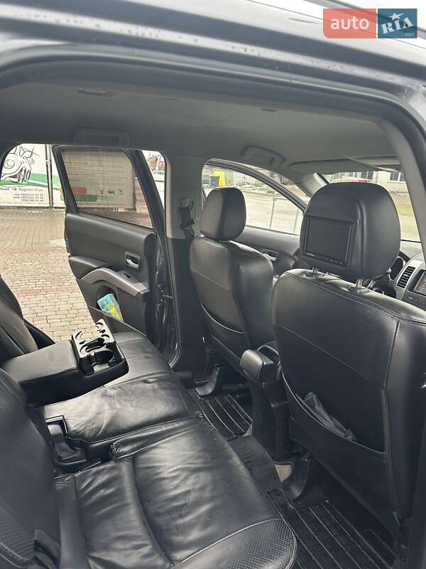 Позашляховик / Кросовер Mitsubishi Outlander 2007 в Івано-Франківську фото 13 Позашляховик / Кросовер Mitsubishi Outlander 2007 в Івано-Франківську