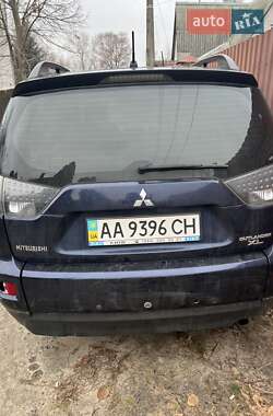 Позашляховик / Кросовер Mitsubishi Outlander 2011 в Києві