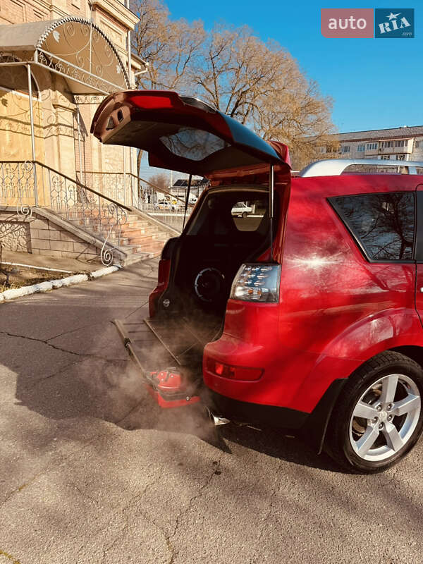 Позашляховик / Кросовер Mitsubishi Outlander 2007 в Ізмаїлі