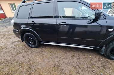 Внедорожник / Кроссовер Mitsubishi Outlander 2007 в 