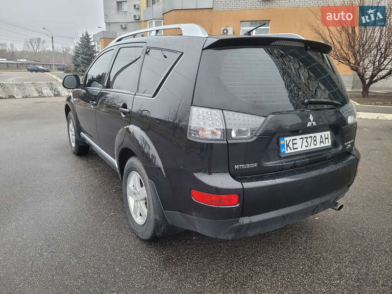 Позашляховик / Кросовер Mitsubishi Outlander 2008 в Дніпрі