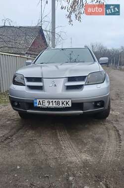 Позашляховик / Кросовер Mitsubishi Outlander 2003 в Павлограді