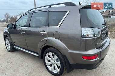 Позашляховик / Кросовер Mitsubishi Outlander 2011 в Охтирці