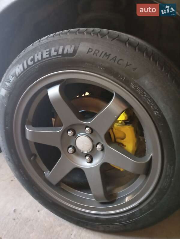 Внедорожник / Кроссовер Mitsubishi Outlander 2008 в Винниках