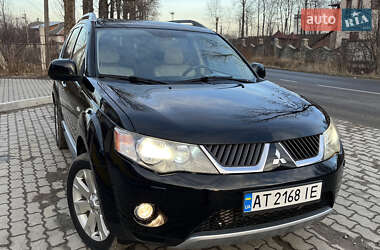 Позашляховик / Кросовер Mitsubishi Outlander 2008 в Надвірній