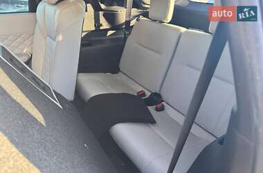 Внедорожник / Кроссовер Mitsubishi Outlander 2022 в 