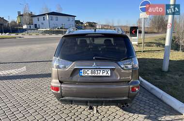 Внедорожник / Кроссовер Mitsubishi Outlander 2010 в Львове