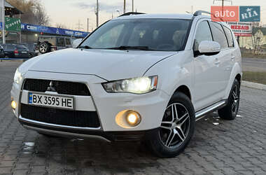 Позашляховик / Кросовер Mitsubishi Outlander 2010 в Хмельницькому