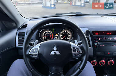 Позашляховик / Кросовер Mitsubishi Outlander 2010 в Хмельницькому