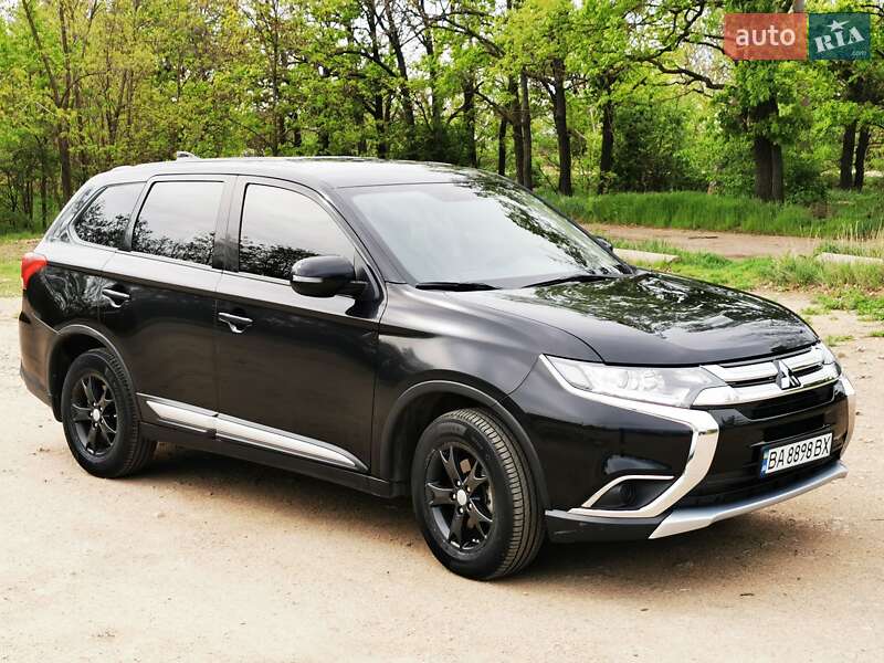 Mitsubishi Outlander 2017