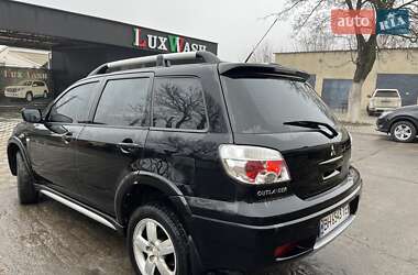 Внедорожник / Кроссовер Mitsubishi Outlander 2007 в 