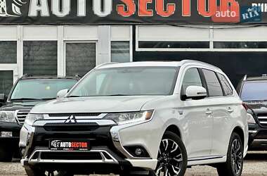 Внедорожник / Кроссовер Mitsubishi Outlander 2018 в Харькове