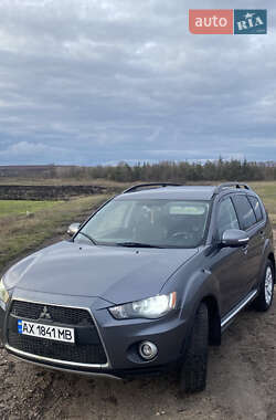 Позашляховик / Кросовер Mitsubishi Outlander 2010 в Лозовій