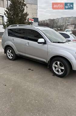 Позашляховик / Кросовер Mitsubishi Outlander 2008 в Харкові