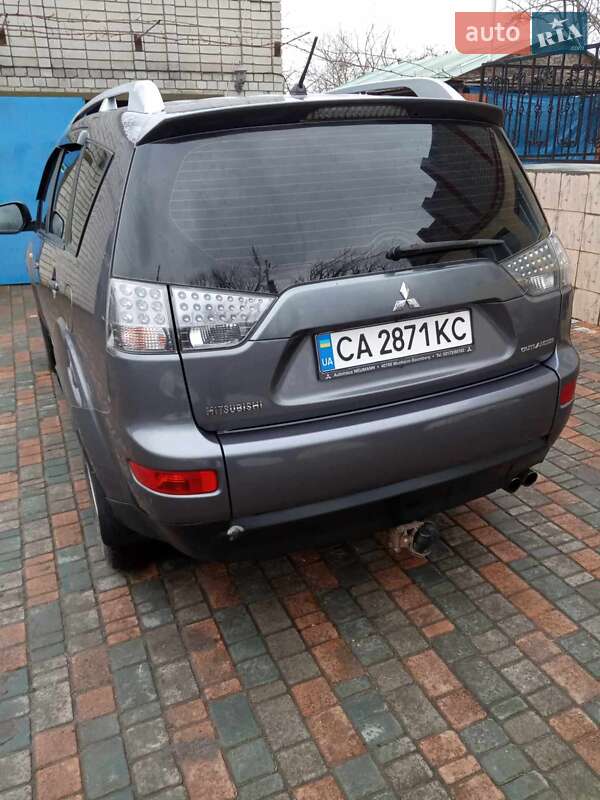 Внедорожник / Кроссовер Mitsubishi Outlander 2008 в Перещепине