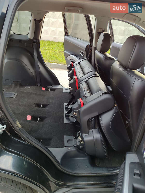 Внедорожник / Кроссовер Mitsubishi Outlander 2009 в Стрые