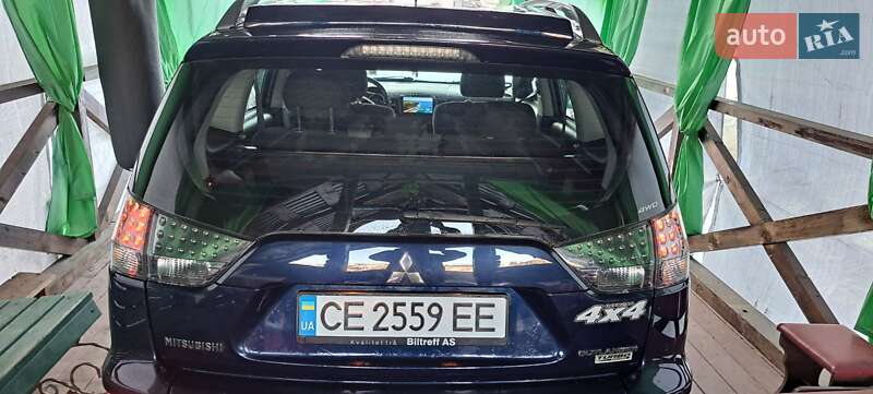Внедорожник / Кроссовер Mitsubishi Outlander 2010 в Черновцах