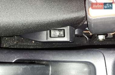 Внедорожник / Кроссовер Mitsubishi Outlander 2010 в 