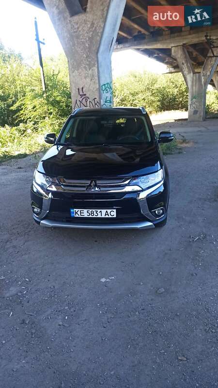 Внедорожник / Кроссовер Mitsubishi Outlander 2018 в Днепре