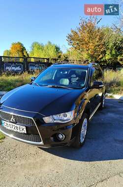 Внедорожник / Кроссовер Mitsubishi Outlander 2010 в Чернигове