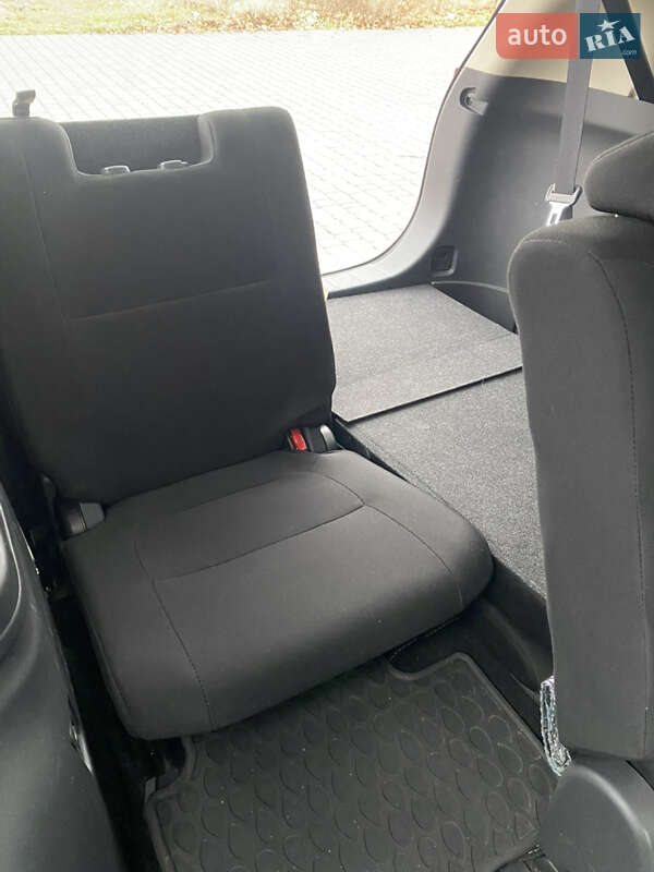 Внедорожник / Кроссовер Mitsubishi Outlander 2018 в Запорожье