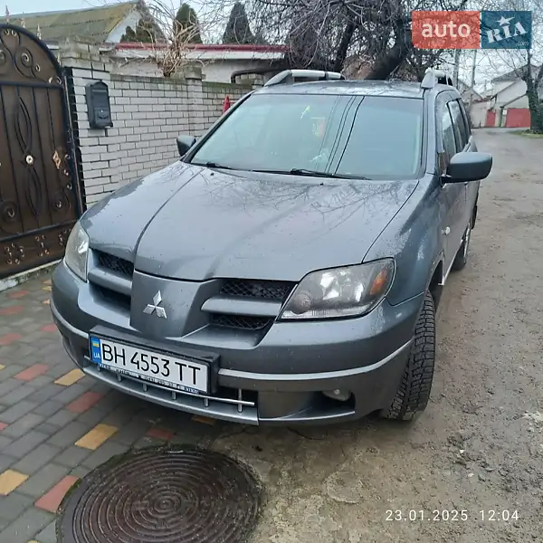 Mitsubishi Outlander