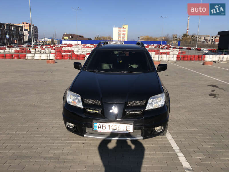 Mitsubishi Outlander 2005