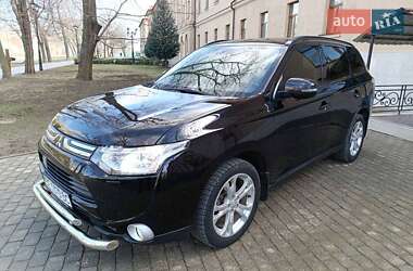 Позашляховик / Кросовер Mitsubishi Outlander 2012 в Миколаєві