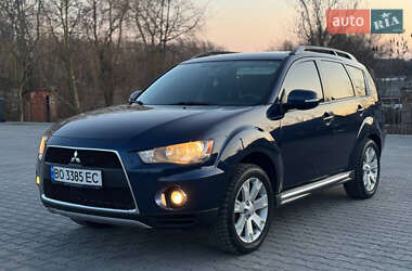 Позашляховик / Кросовер Mitsubishi Outlander 2011 в Тернополі