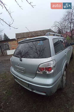 Внедорожник / Кроссовер Mitsubishi Outlander 2007 в 
