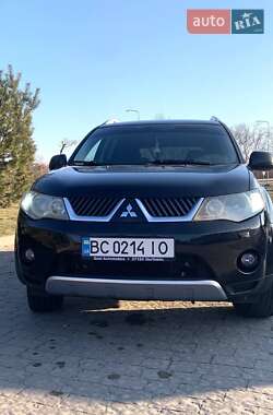 Внедорожник / Кроссовер Mitsubishi Outlander 2008 в Львове