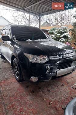 Внедорожник / Кроссовер Mitsubishi Outlander 2012 в Славянске